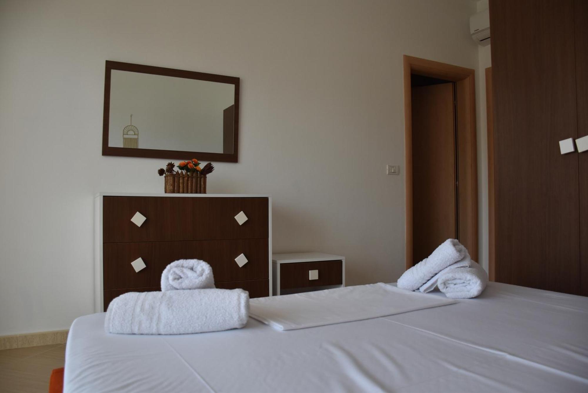 Apartament Leta's Apartments, Vacation *