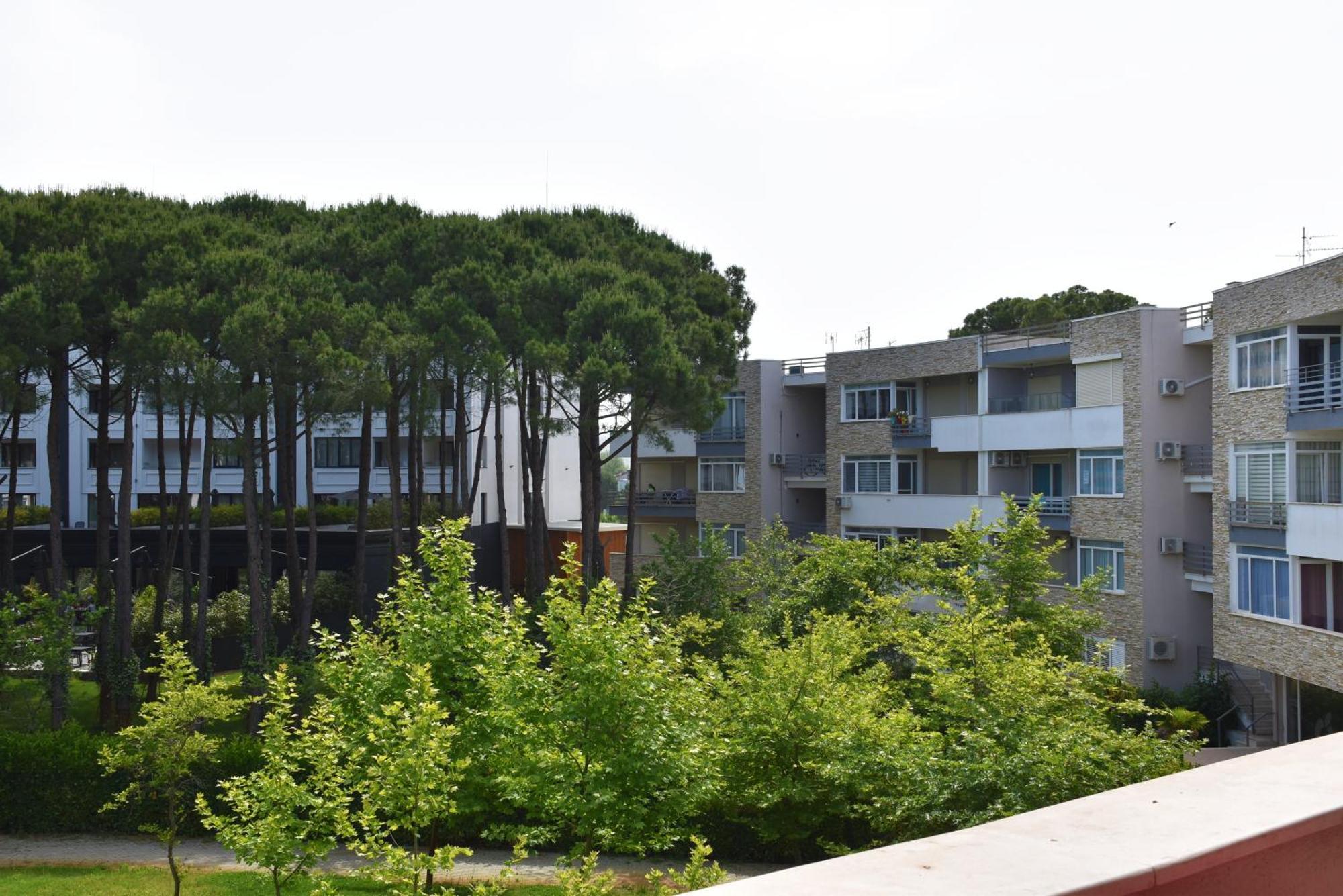 Leta's Apartments, Vacation Apartament Durrës